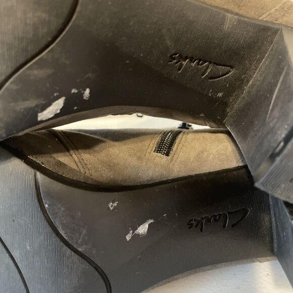 Clarks Collection Womens 9M Brynn Celia Brown Suede Ankle Zip Bootie - Picture 12 of 12